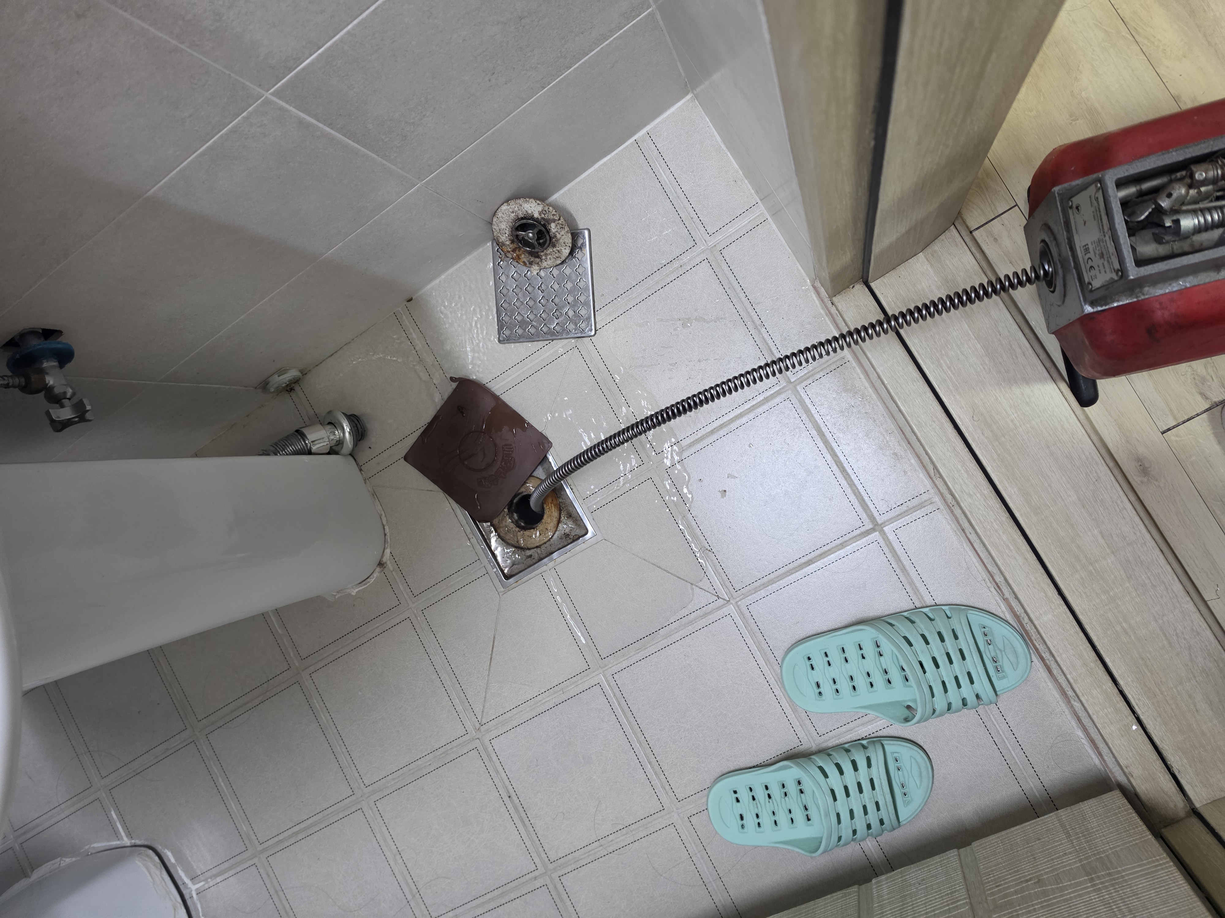김포 월곶면 군하리 스타빌 싱크대 역류 배관 작업 현장
